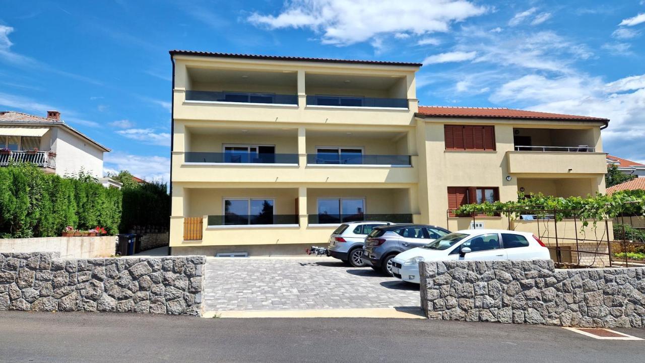 Apartmani Krajinovic Krk Town Exteriér fotografie