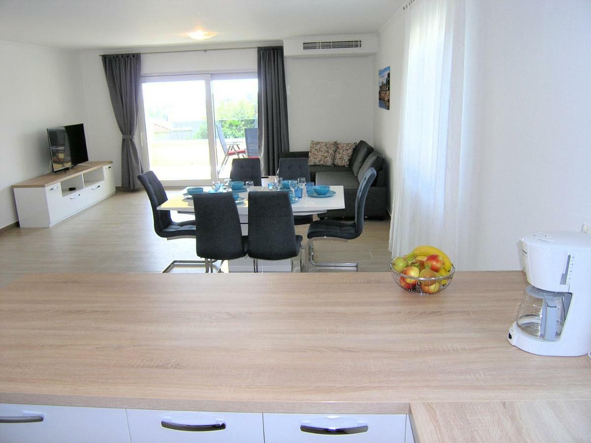 Apartmani Krajinovic Krk Town Exteriér fotografie