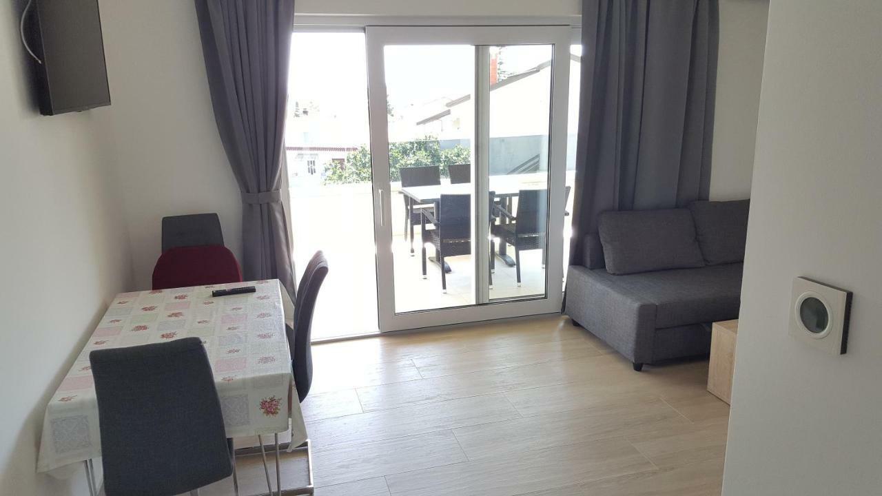 Apartmani Krajinovic Krk Town Exteriér fotografie