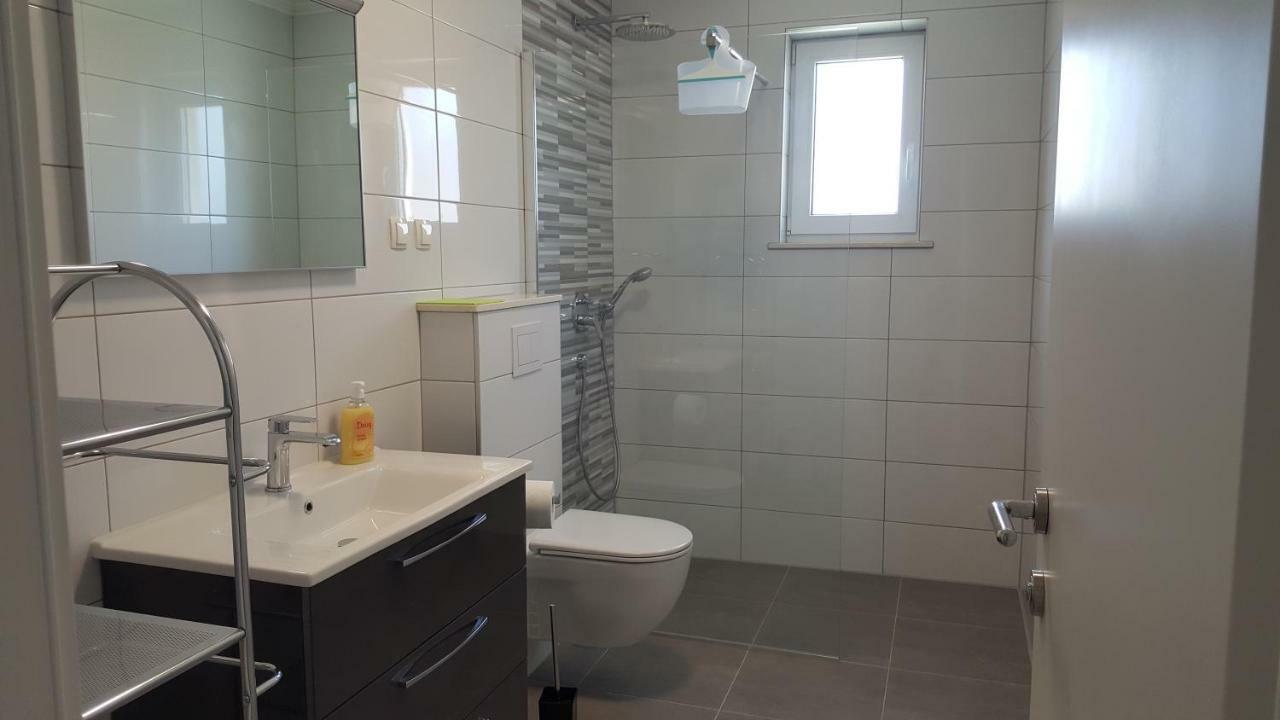 Apartmani Krajinovic Krk Town Exteriér fotografie