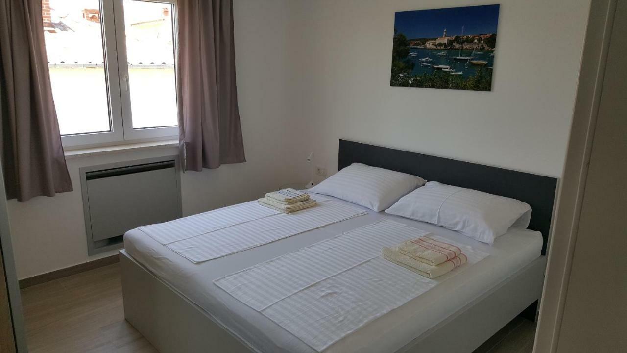 Apartmani Krajinovic Krk Town Exteriér fotografie